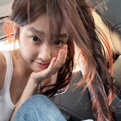 女人与英雄 海报